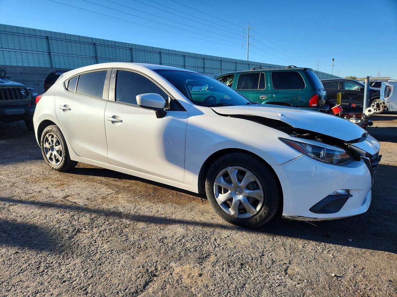 2015 Mazda 3 Sport - Фото 4