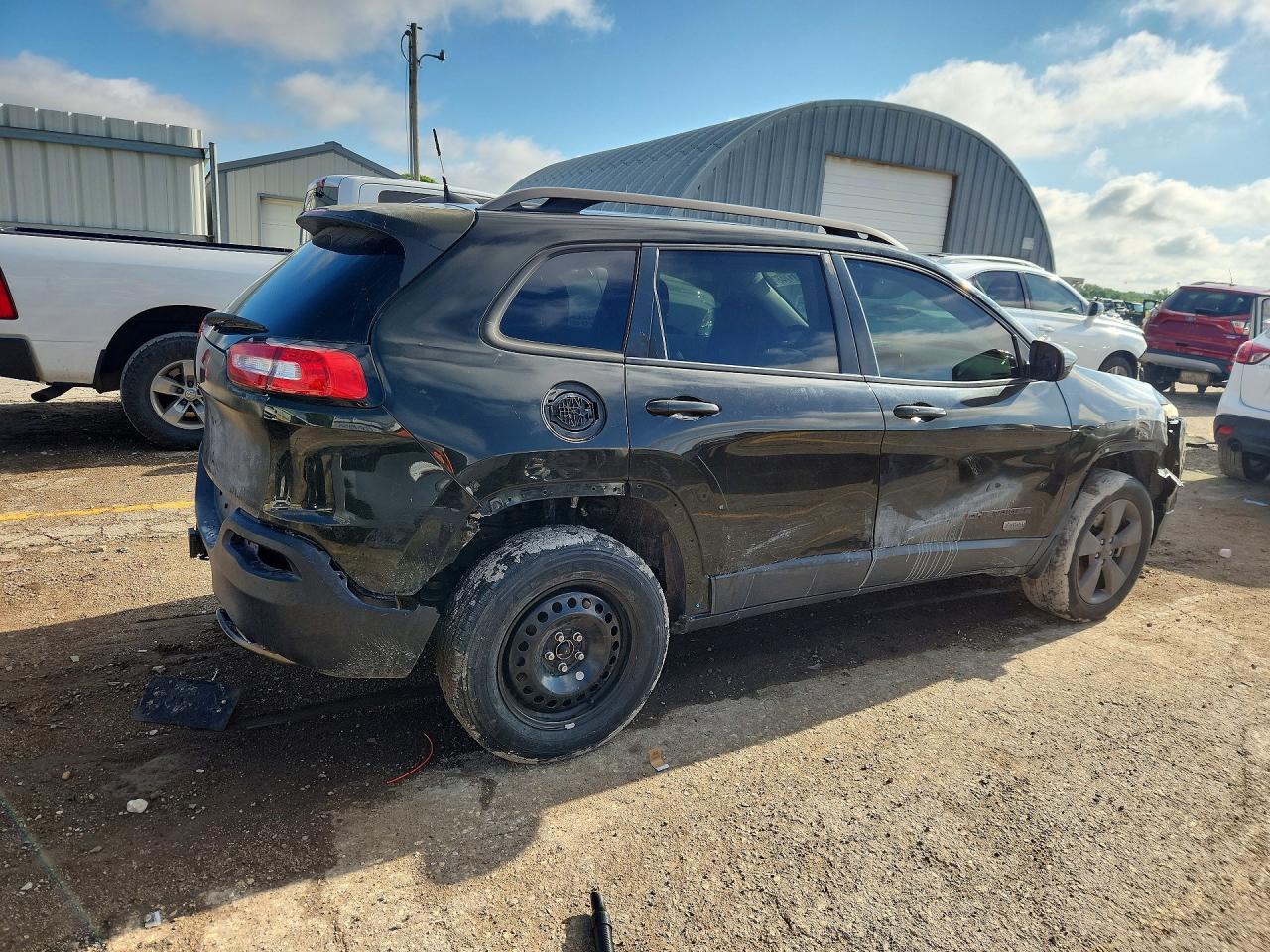 2016 Jeep Cherokee Latitude - Фото 3