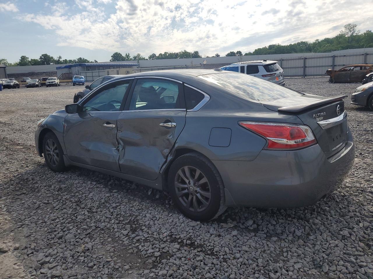 2015 Nissan Altima 2.5 S - Фото 2
