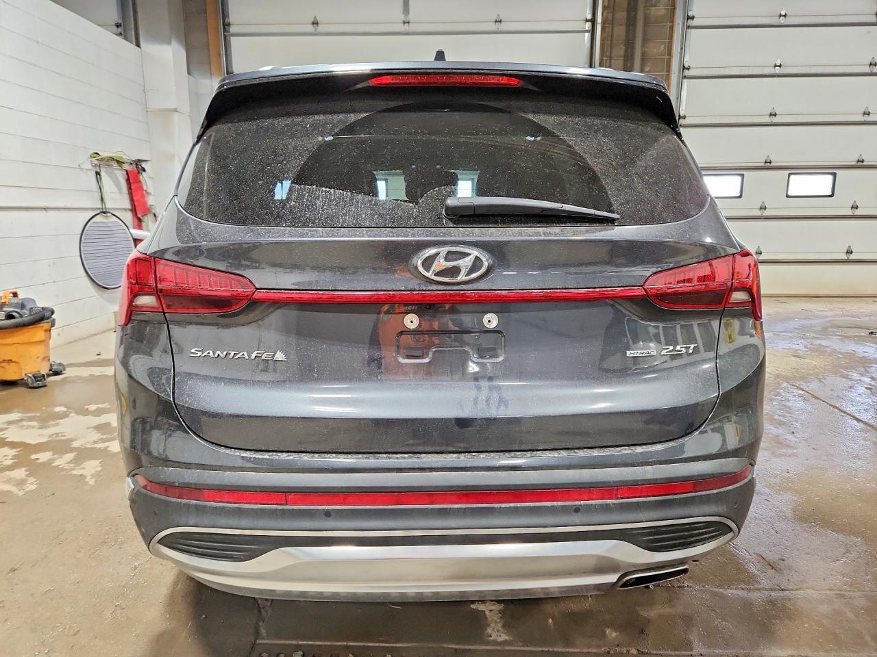2023 Hyundai Santa Fe Limited - Image 6