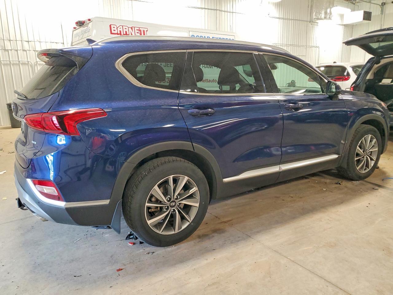 2020 Hyundai Santa Fe Sel - Фото 3