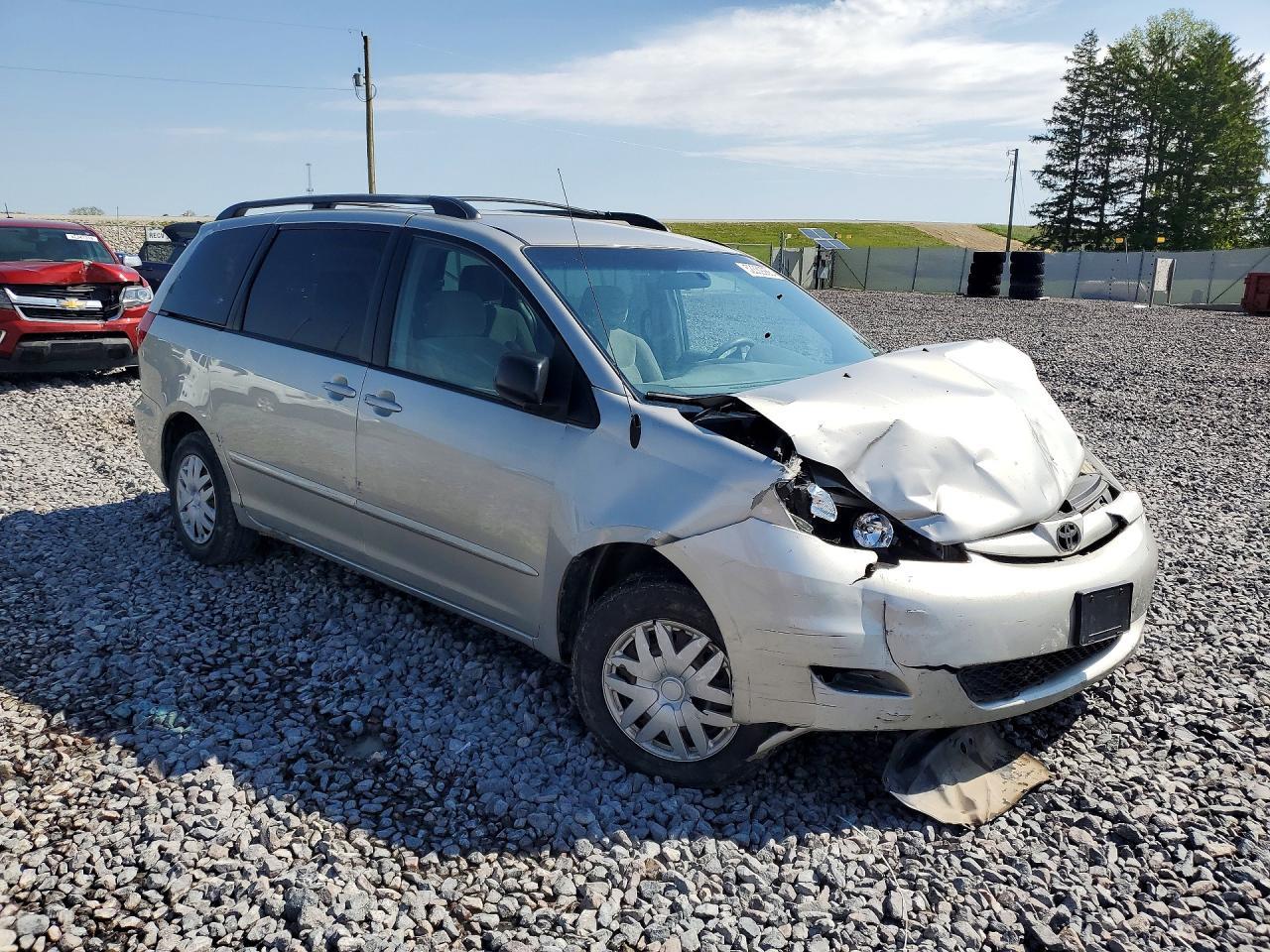 2006 Toyota Sienna Ce 7 Passenger - Image 4