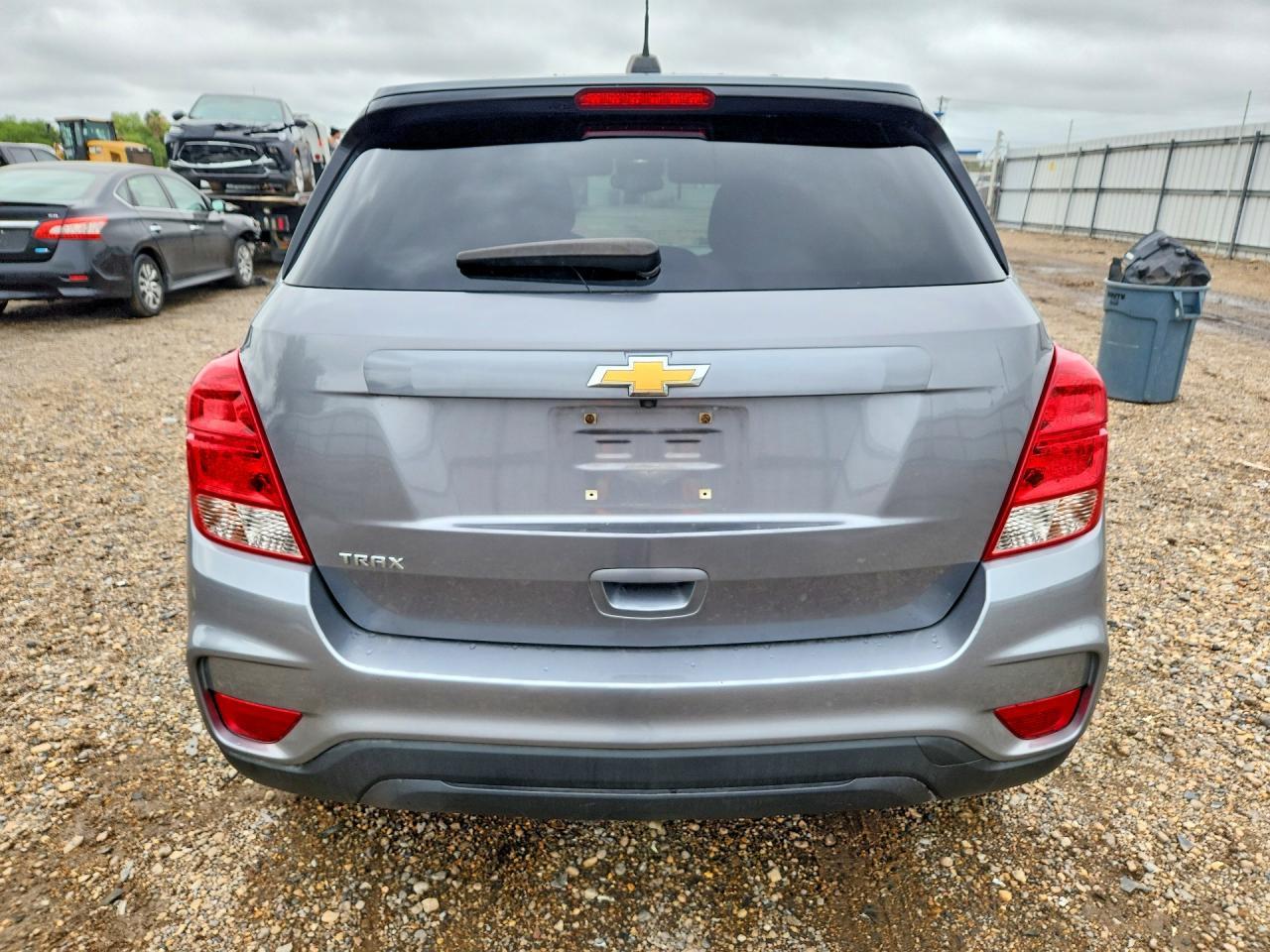 2020 Chevrolet Trax Ls - Image 6