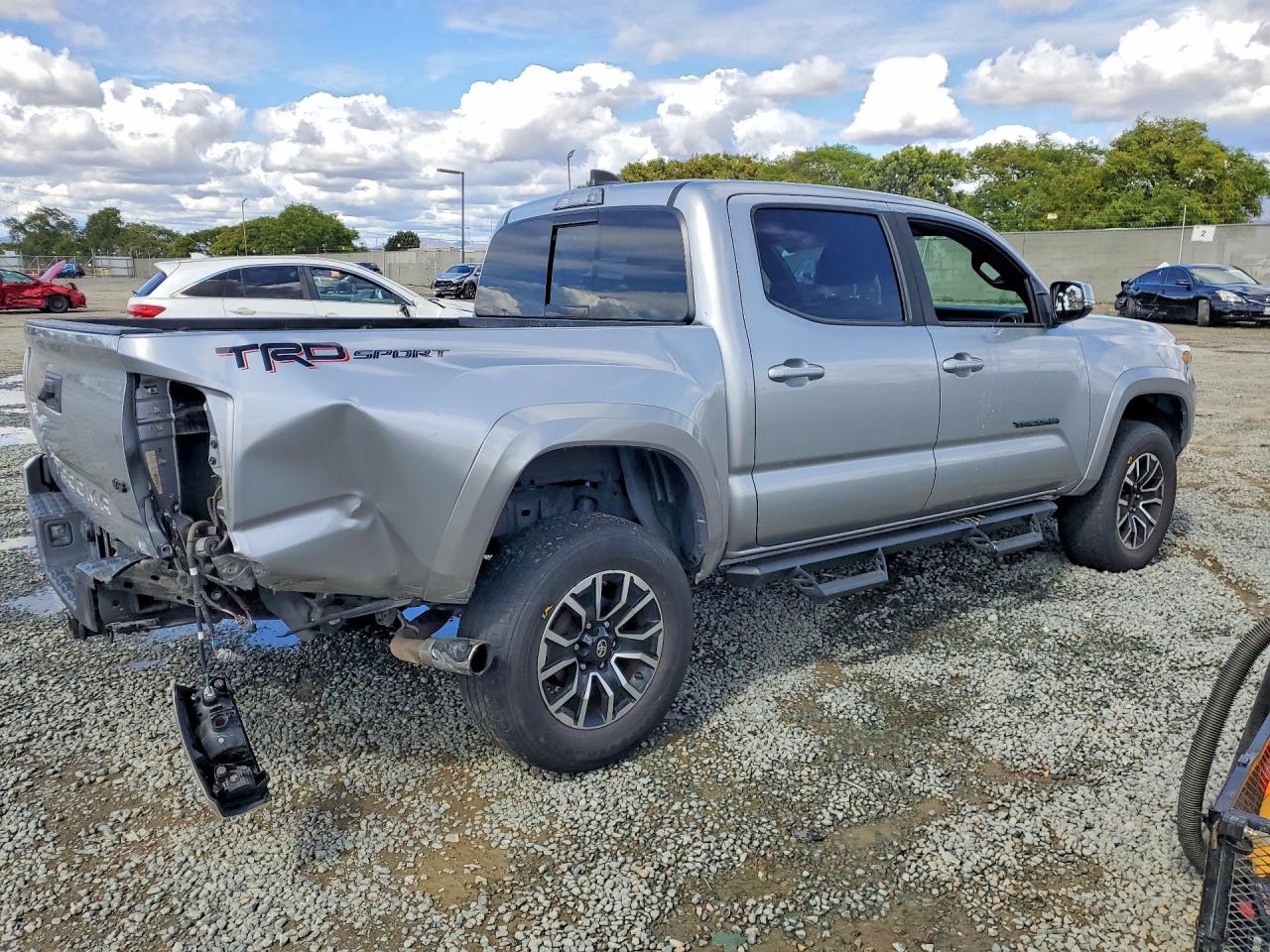 2021 Toyota Tacoma Trd Sport - Фото 3