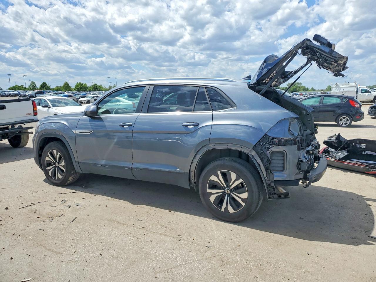 2024 Volkswagen Atlas Cross Sport Se - Фото 2