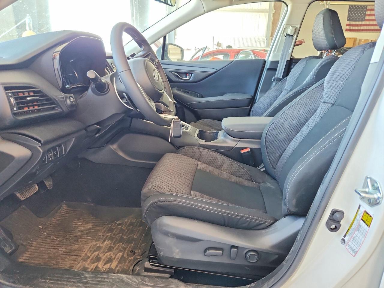 2025 Subaru Outback Premium - Image 7