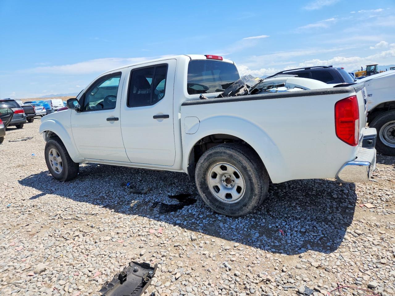 2016 Nissan Frontier Sv - Image 2