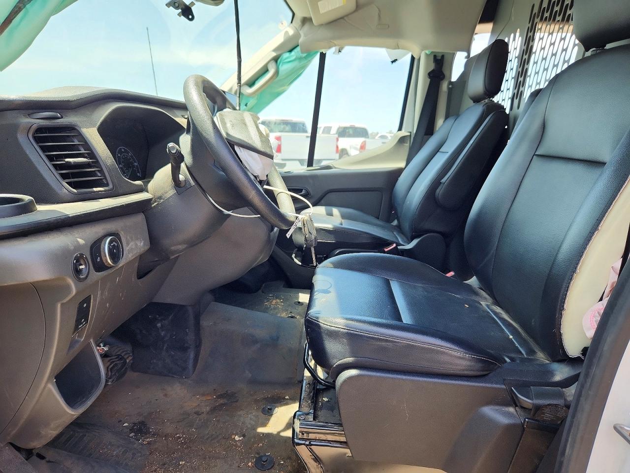 2025 Ford Transit T-150 - Image 7