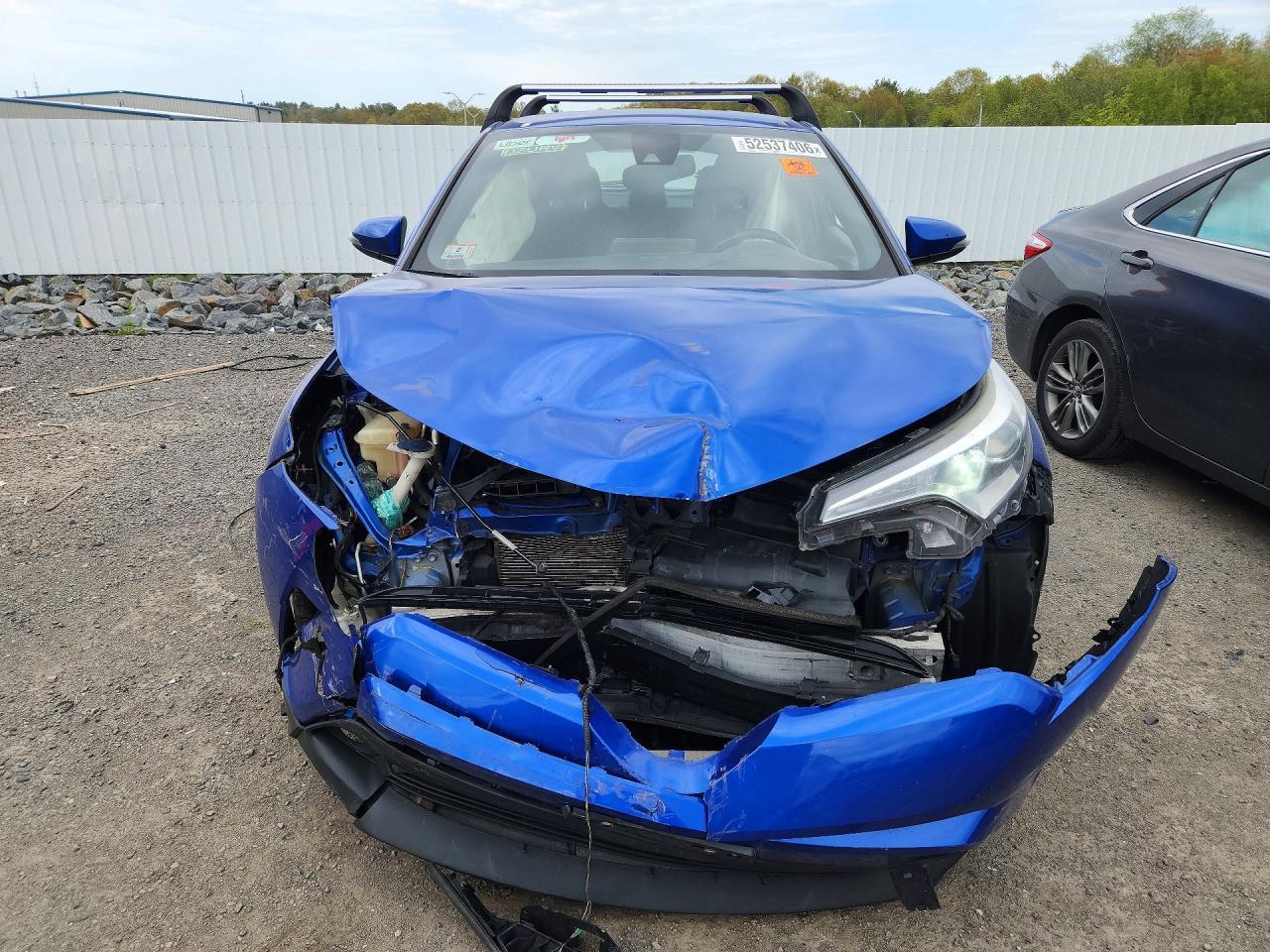2018 Toyota C-Hr Xle Premium - Image 5