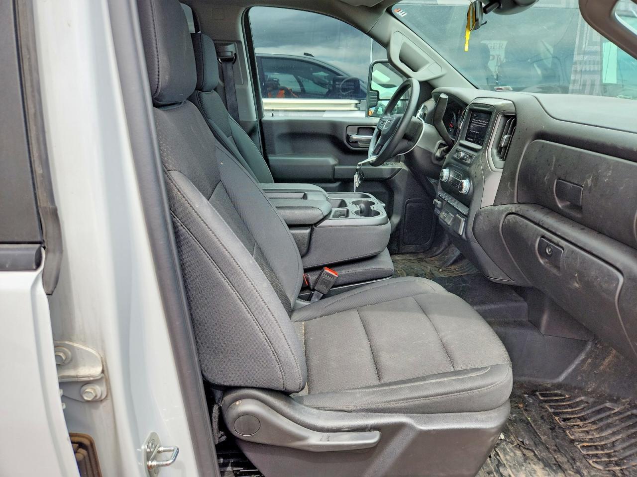 2024 GMC Sierra - Фото 6