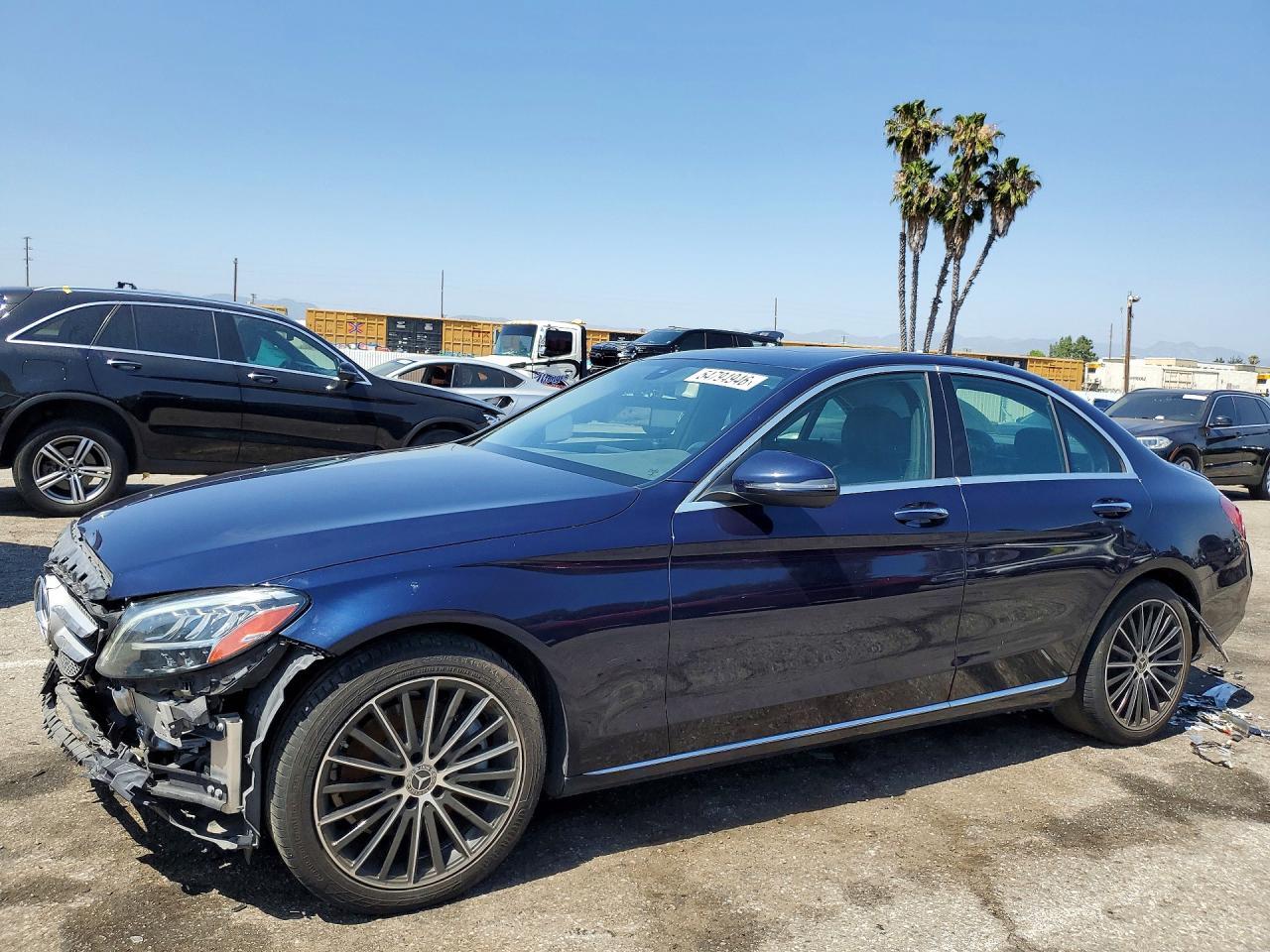 2020 Mercedes-Benz C 300