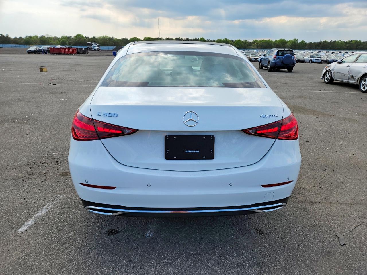2026 Mercedes-Benz C 300 4Matic - Фото 6