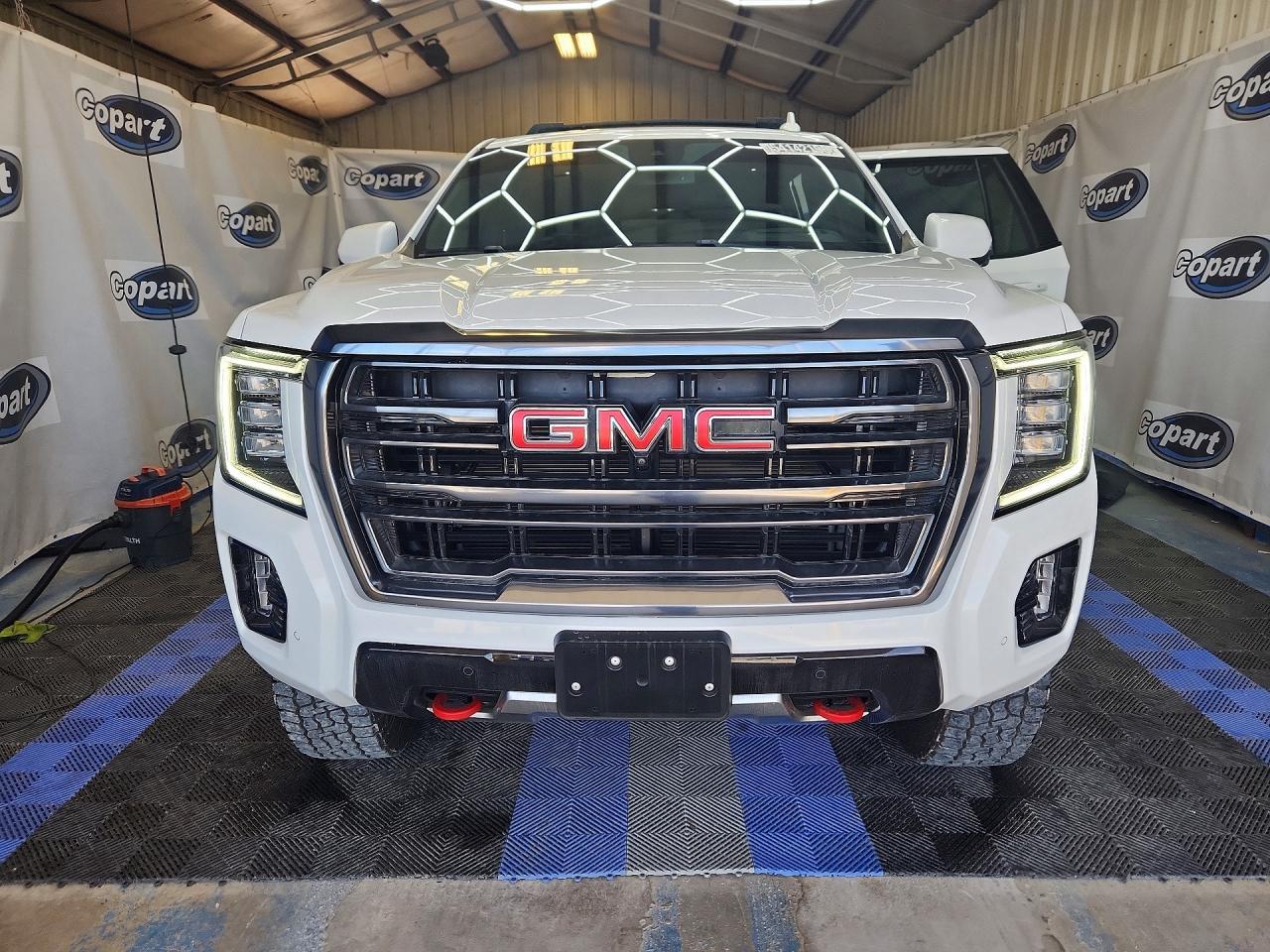 2023 GMC Yukon At4 - Фото 5