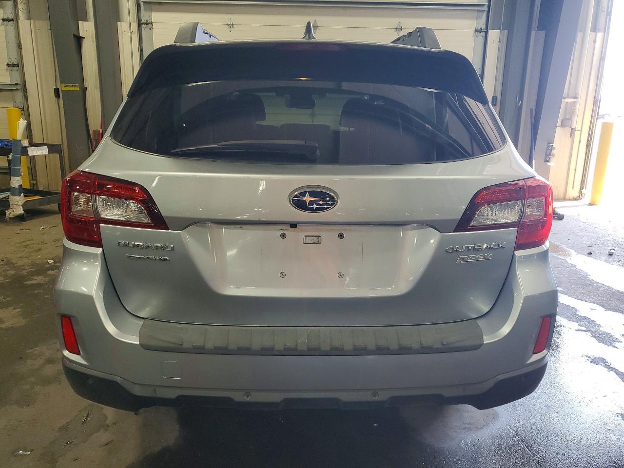 2017 Subaru Outback 2.5I Limited - Фото 6