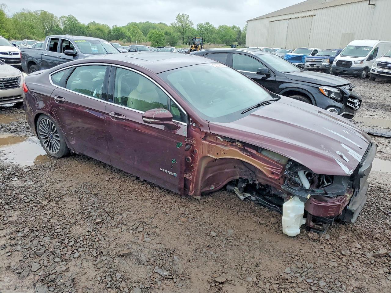 2017 Ford Fusion Titanium Hev - Image 4