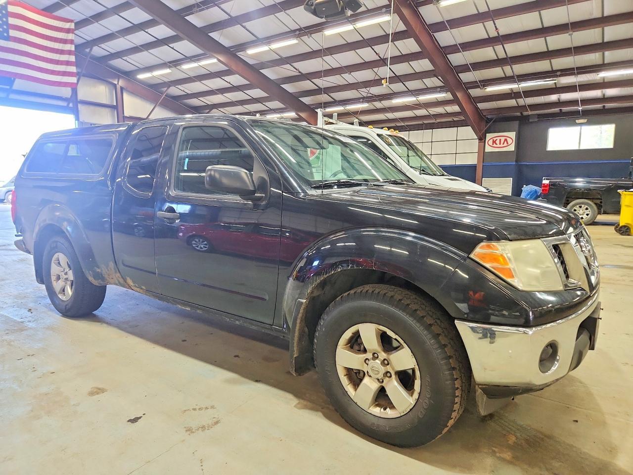 2011 Nissan Frontier Sv V6 - Фото 4