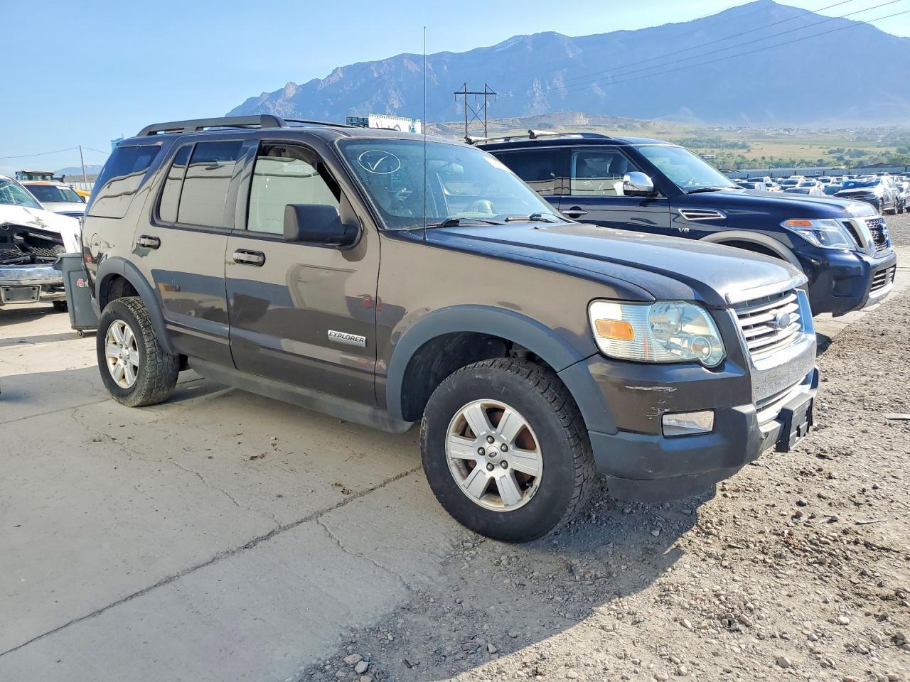 2007 Ford Explorer Xlt - Фото 4