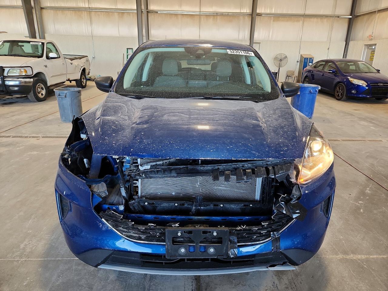 2022 Ford Escape Se - Фото 5