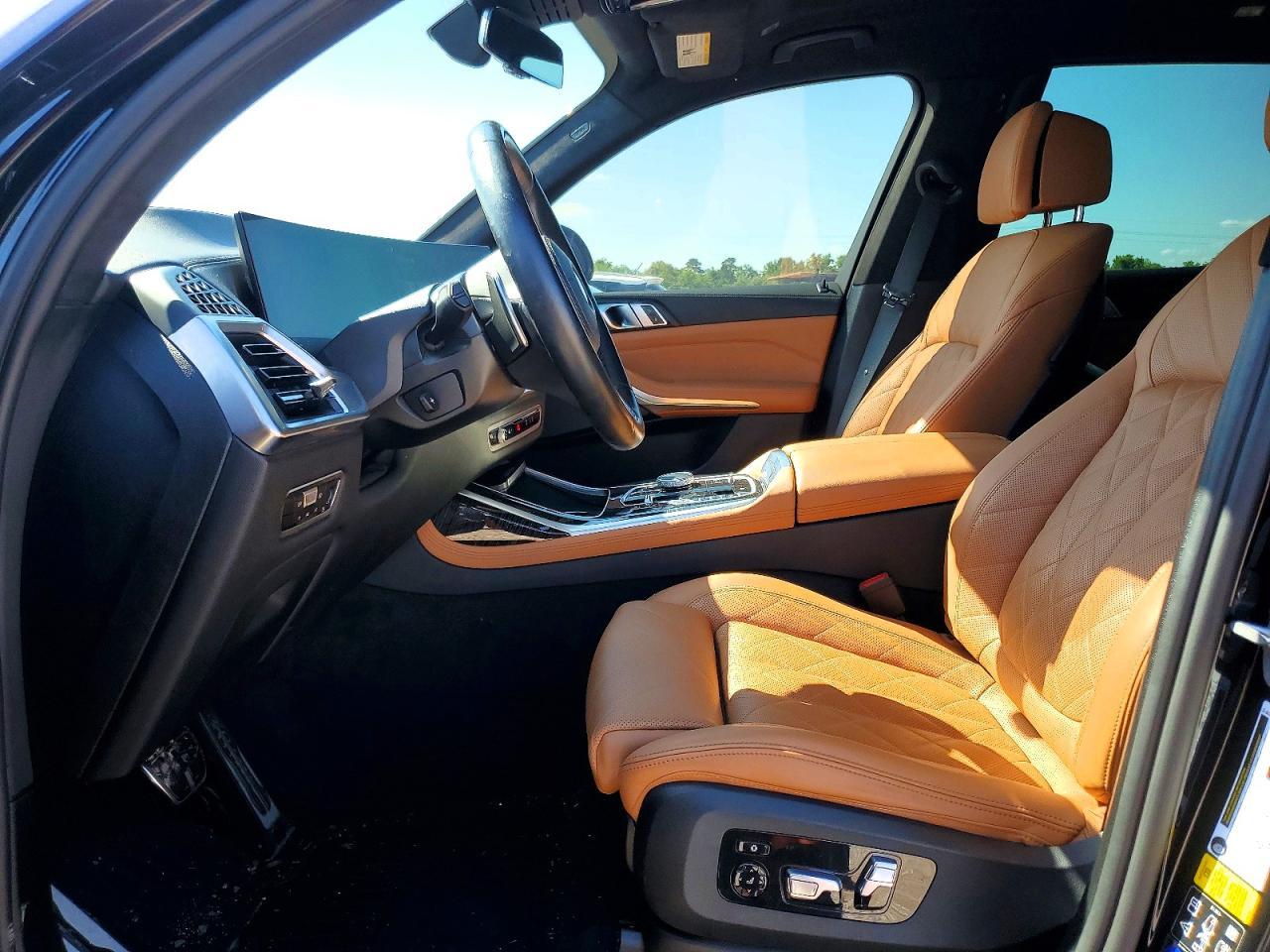 2023 BMW X7 xDrive40I - Фото 7