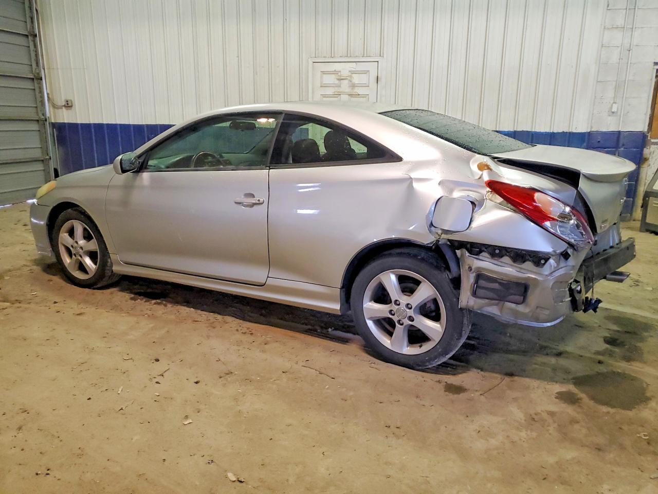 2004 Toyota Camry Solara Se Sport V6 - Image 2