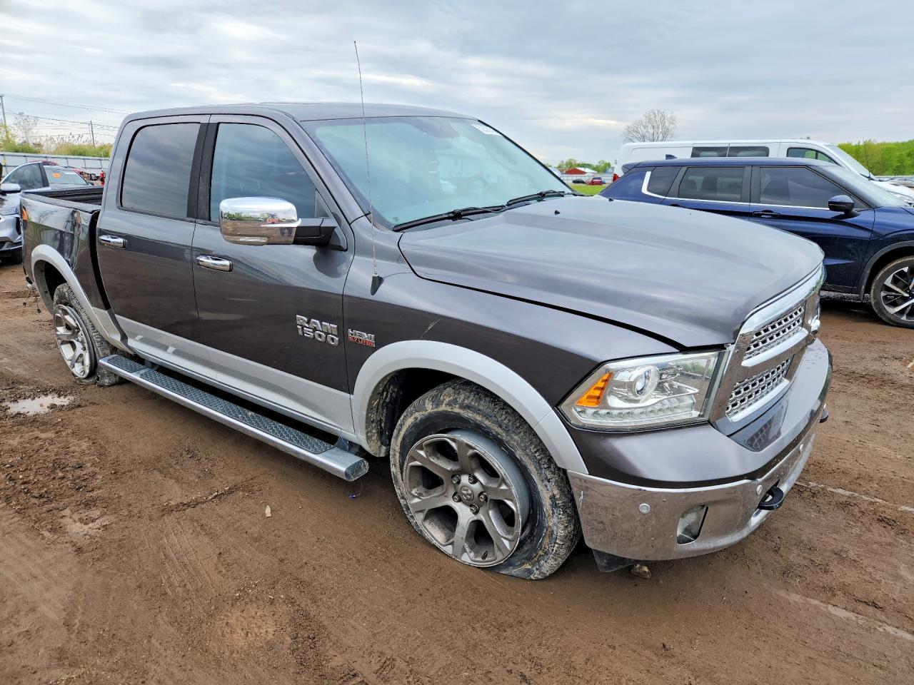 2016 Ram 1500 Laramie - Фото 4