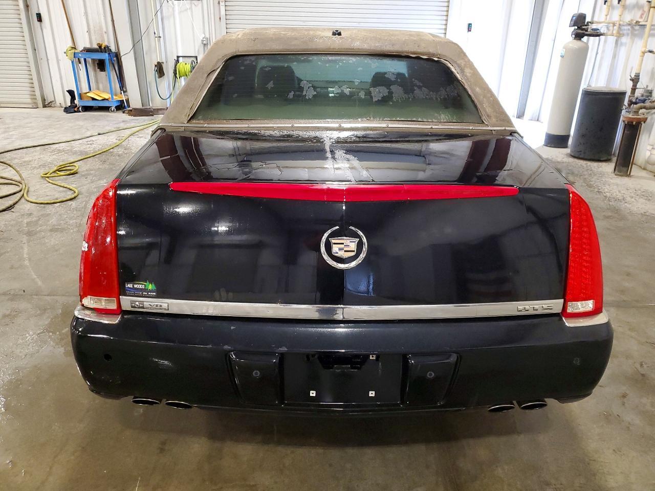 2006 Cadillac Dts - Image 6