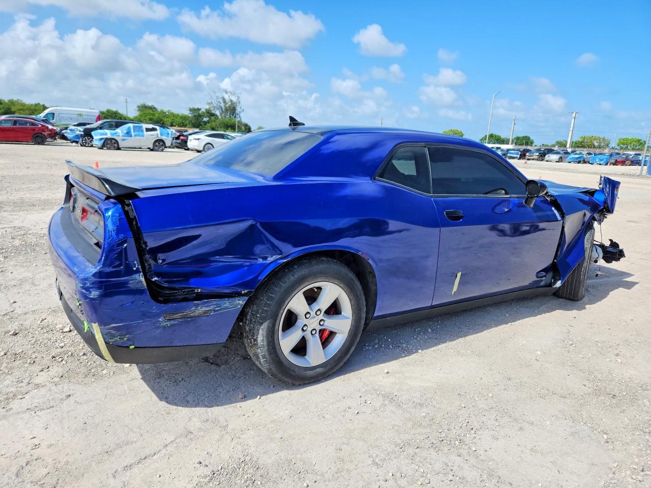 2022 Dodge Challenger R - Image 3