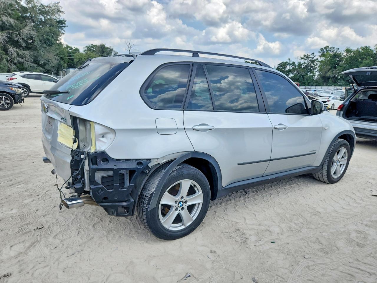 2012 BMW X5 xDrive35D - Image 3