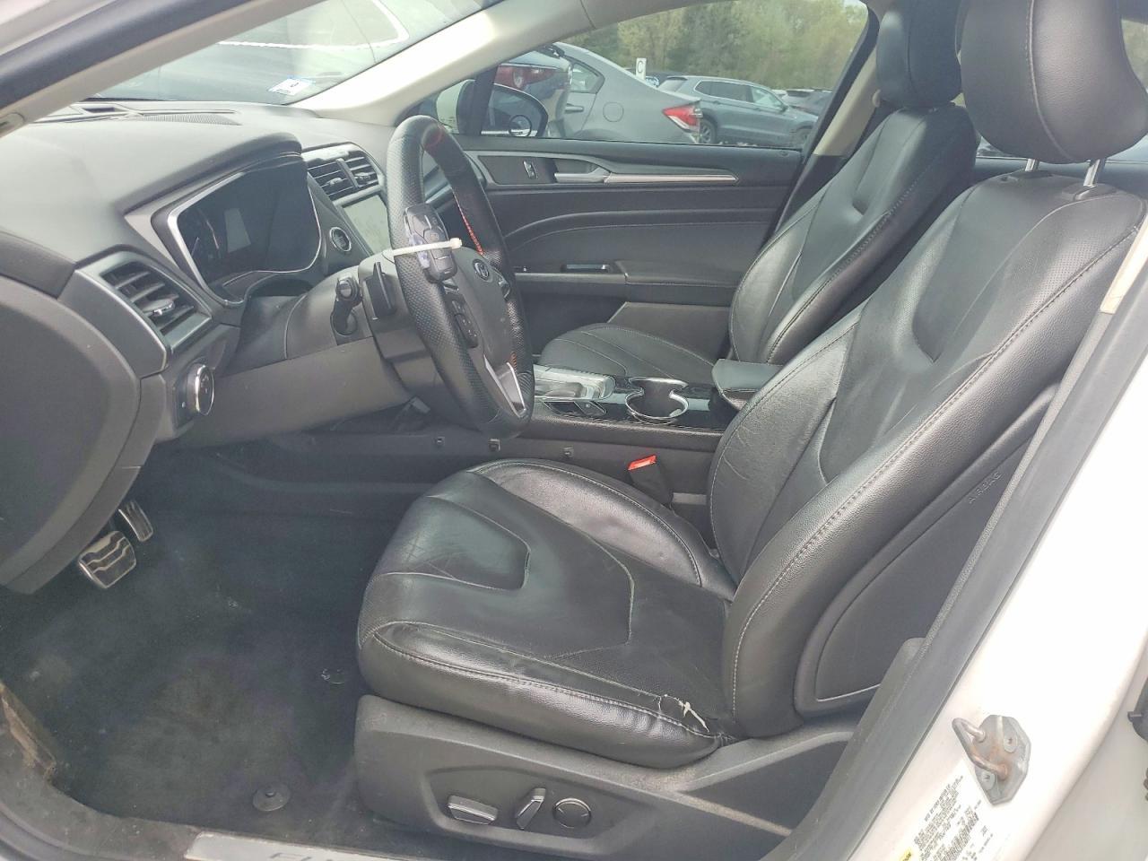 2016 Ford Fusion Titanium - Фото 7