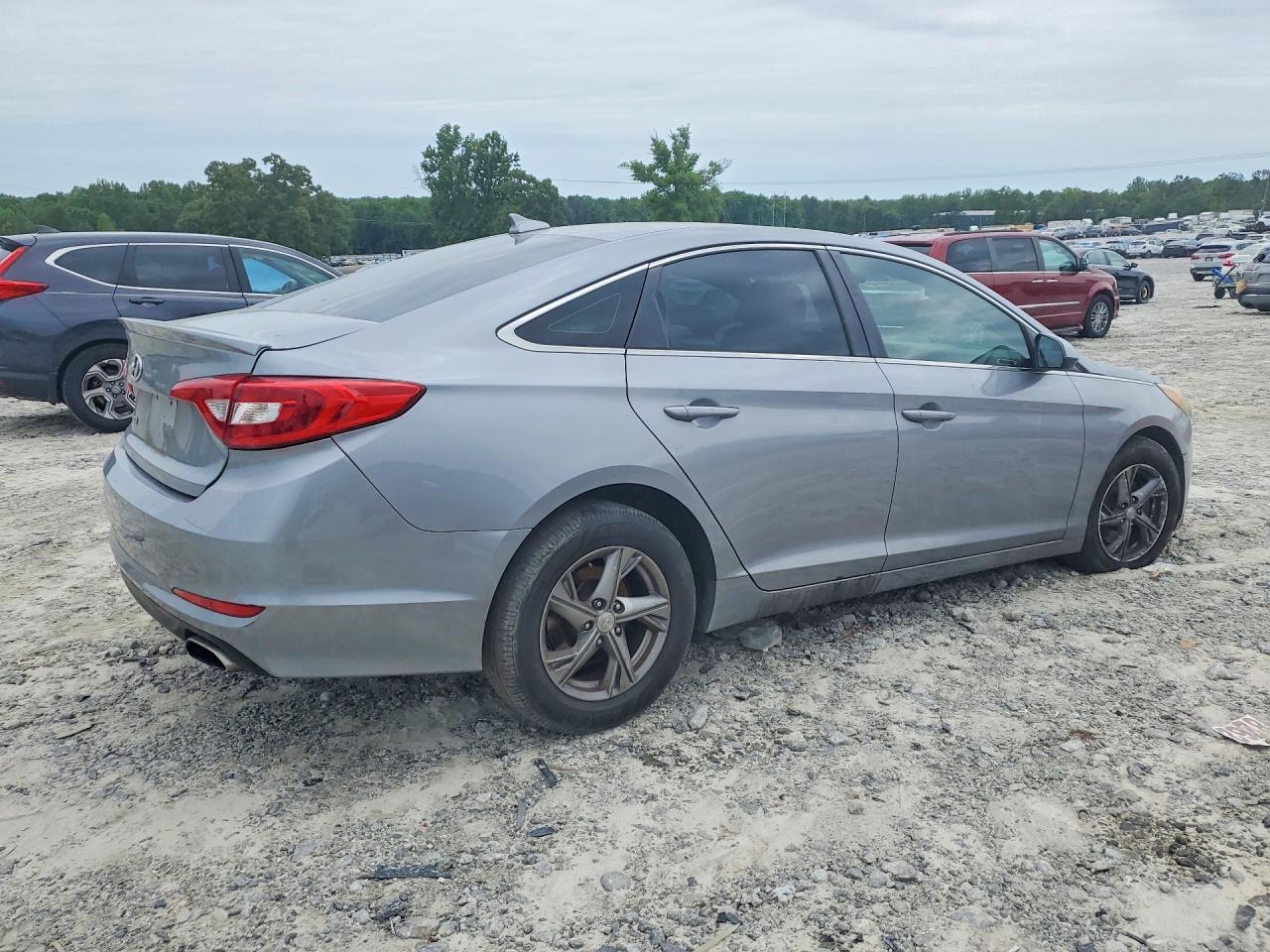 2015 Hyundai Sonata Se - Фото 3
