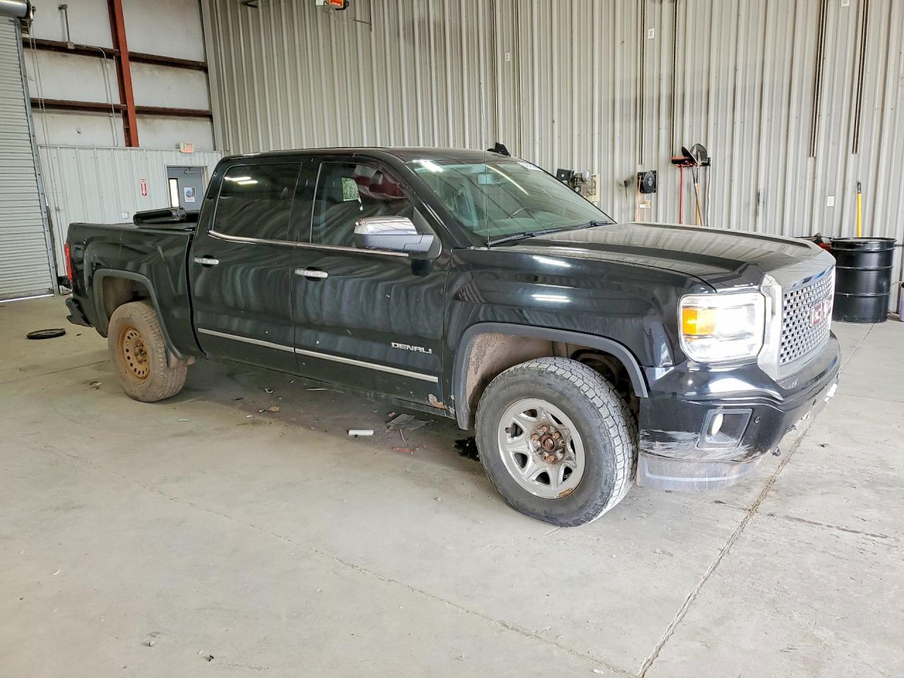 2015 GMC Sierra K1500 Denali - Image 4