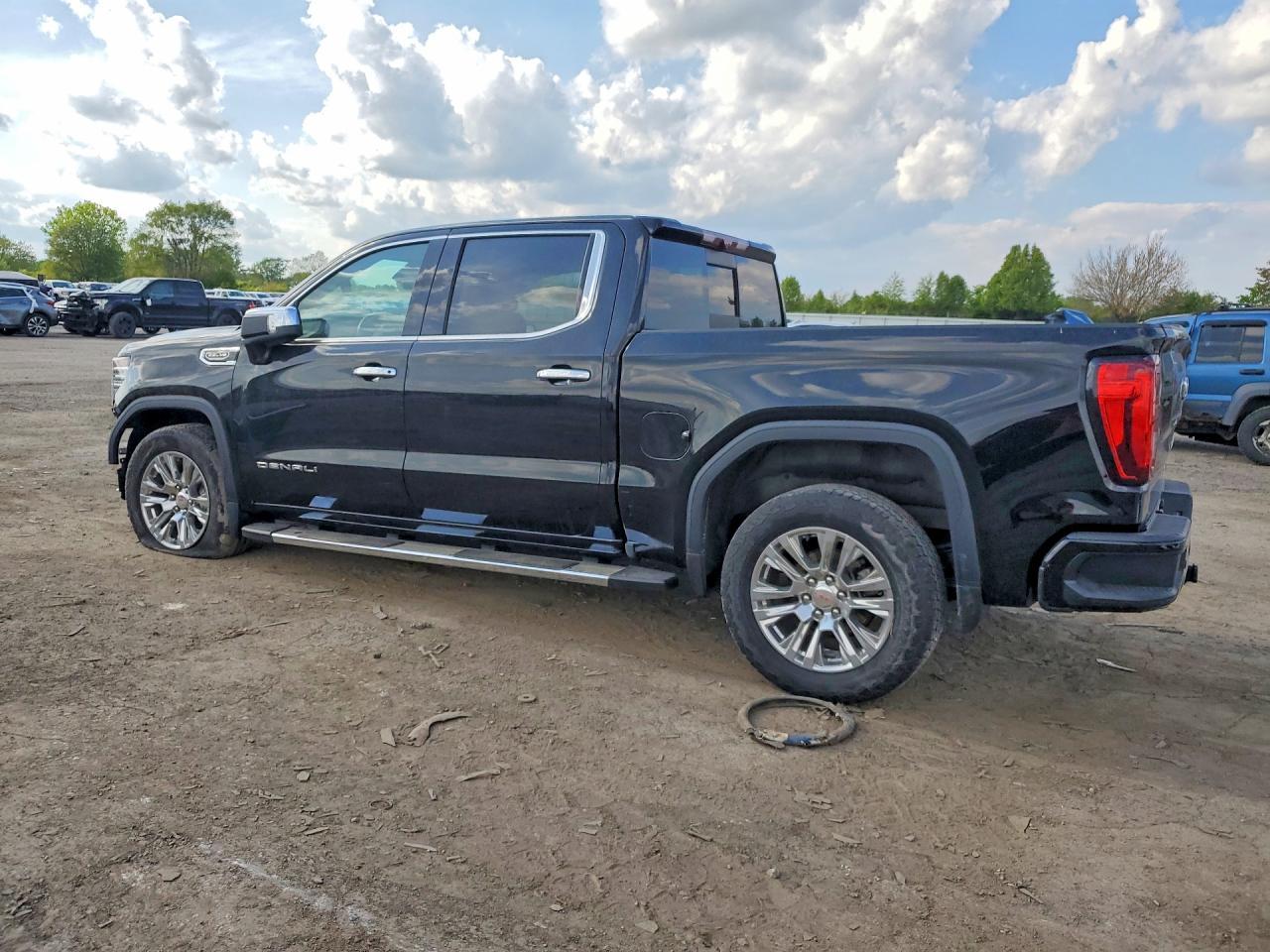 2023 GMC Sierra K1500 Denali - Image 2