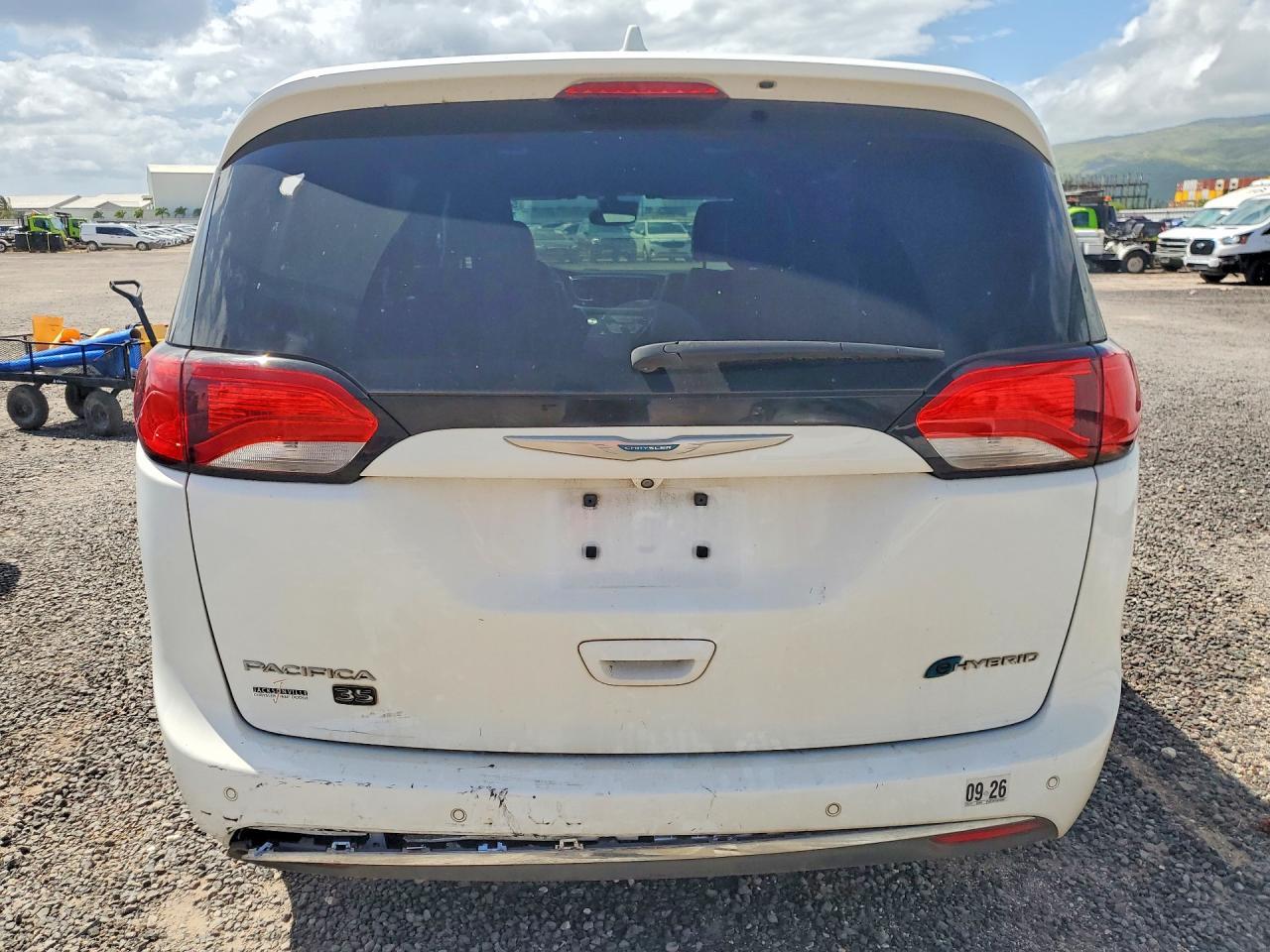 2020 Chrysler Pacifica Hybrid Limited - Фото 6