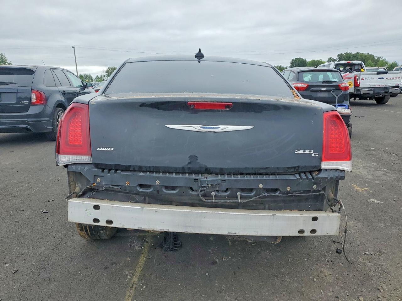 2016 Chrysler 300C - Фото 6