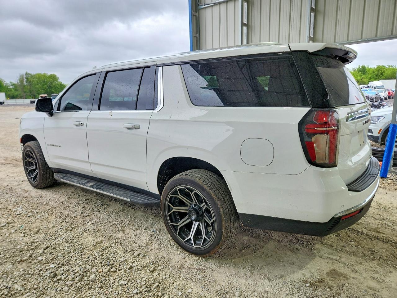2022 Chevrolet Suburban K1500 Lt - Фото 2
