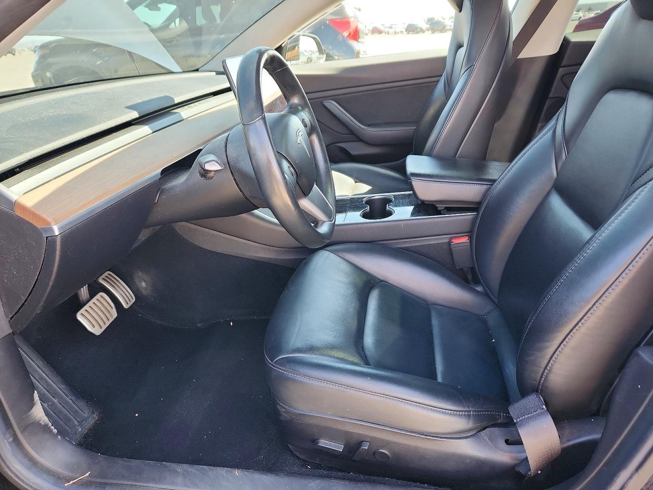 2019 Tesla Model 3 - Фото 7