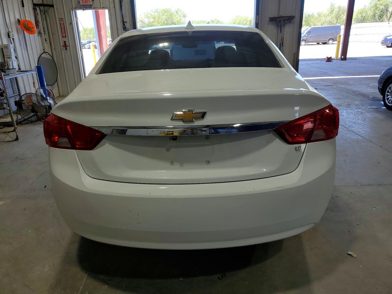 2017 Chevrolet Impala Lt - Image 6