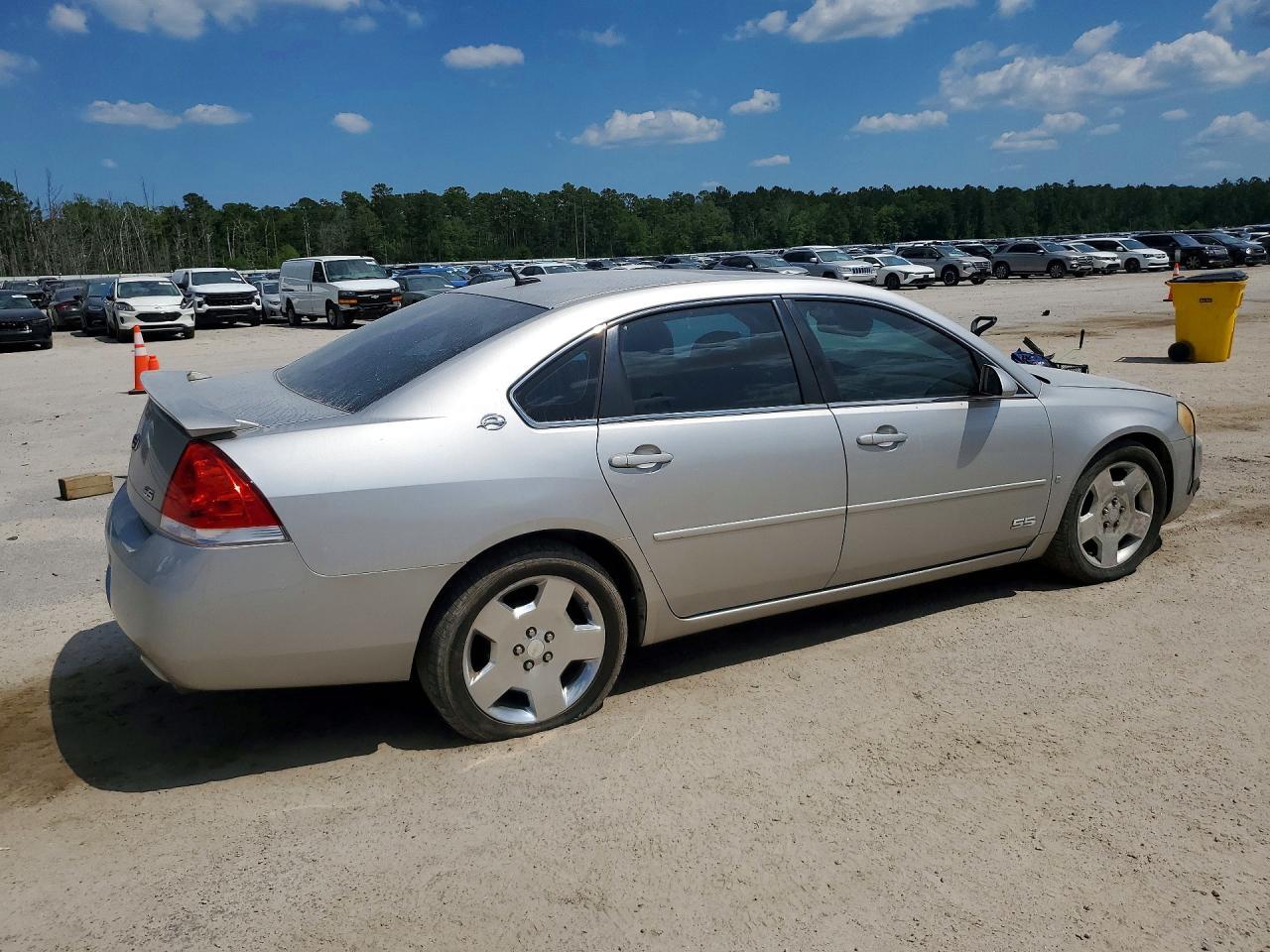 2006 Chevrolet Impala Super Sport - Image 3