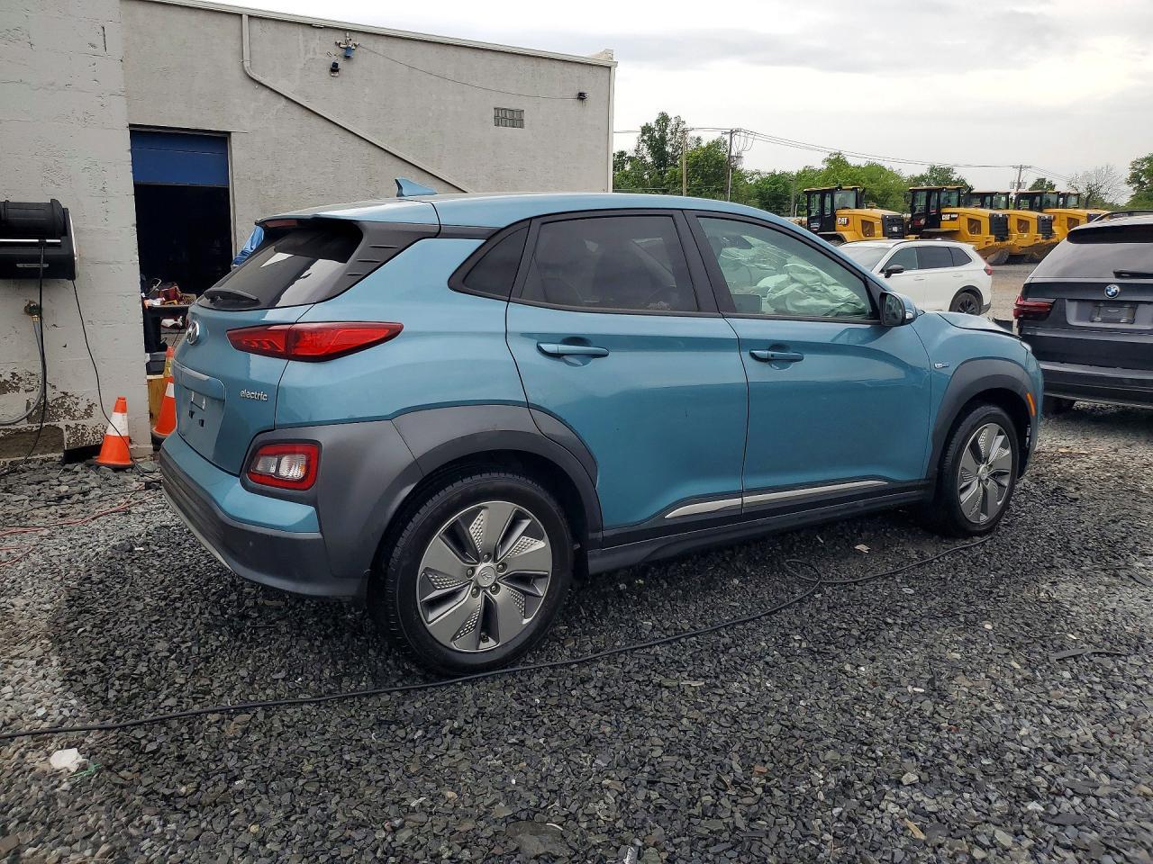2020 Hyundai Kona Ultimate - Image 3