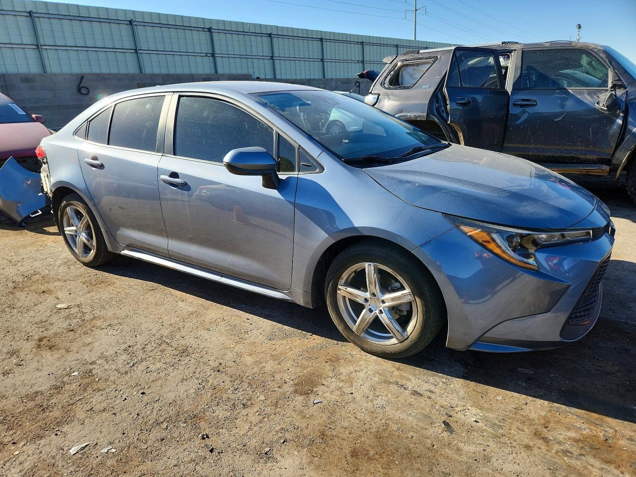 2022 Toyota Corolla Le - Фото 4