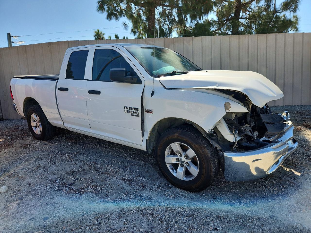 2022 Ram 1500 Classic Tradesman - Фото 4