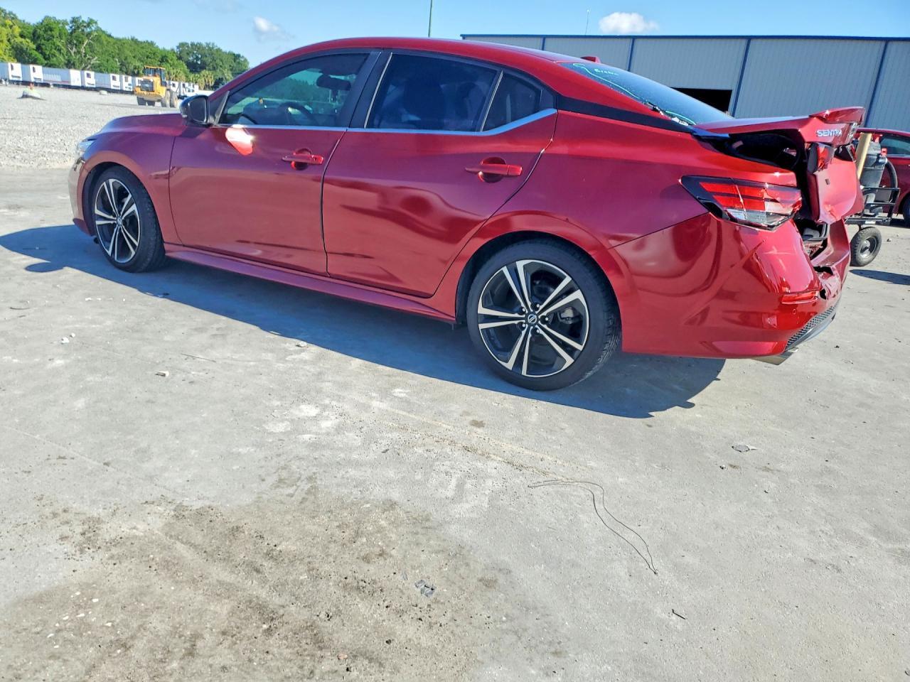 2020 Nissan Sentra Sr - Фото 2