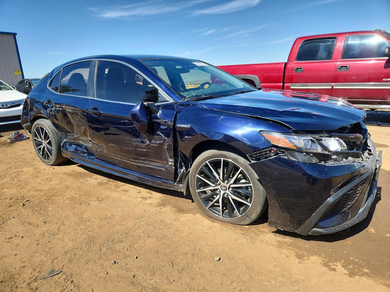 2021 Toyota Camry Se - Image 4