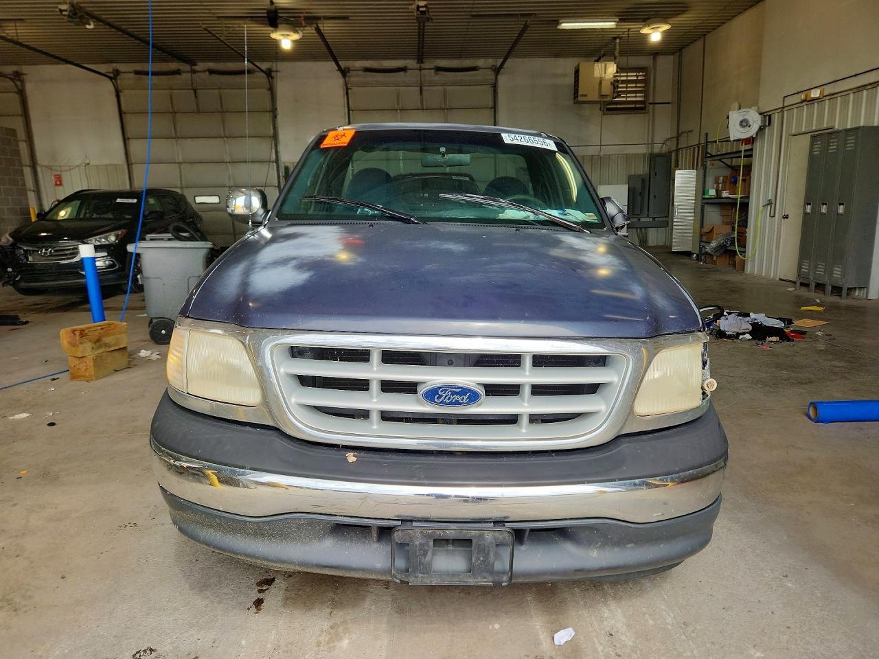 1999 Ford 150 - Фото 5