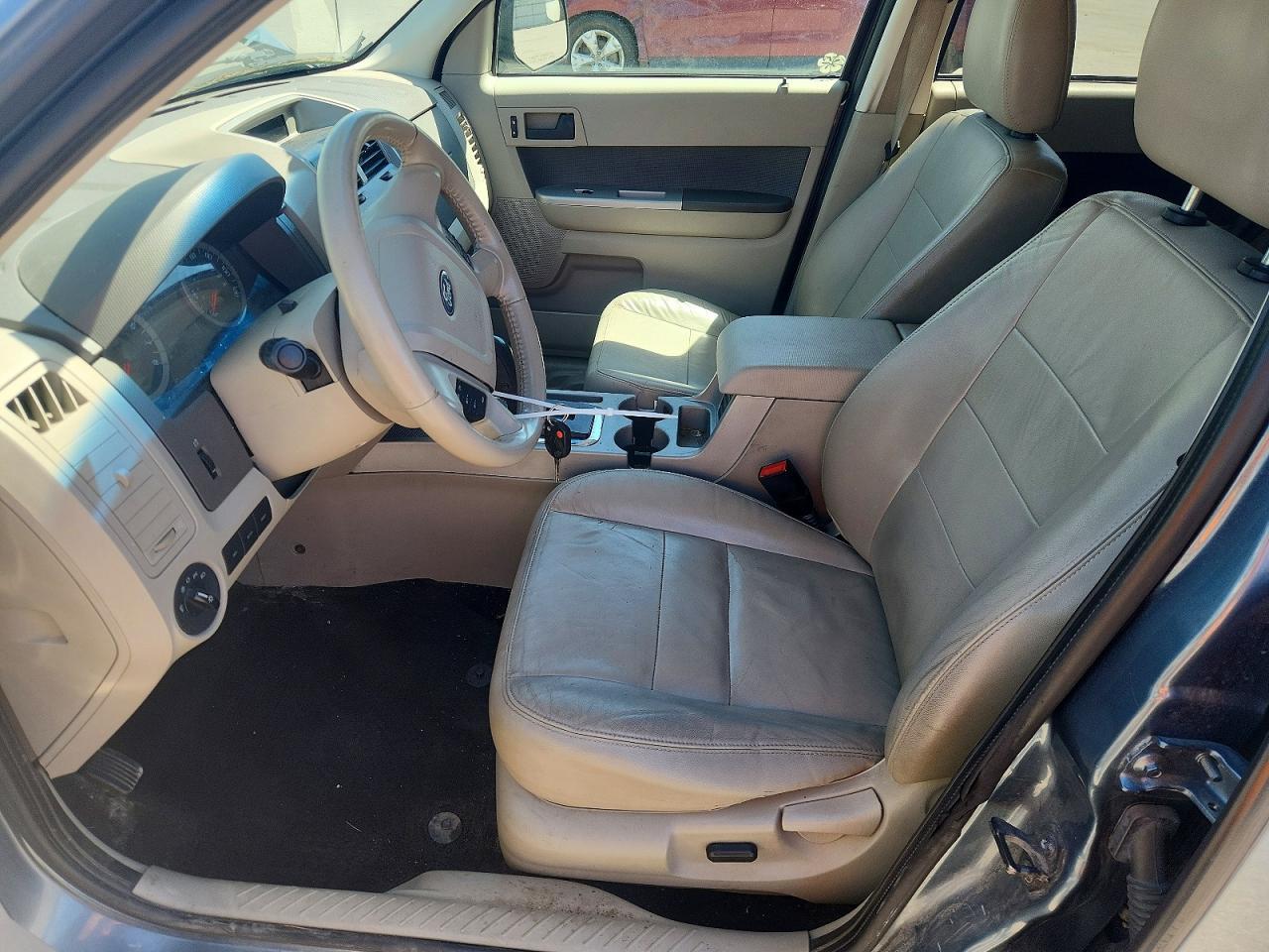 2012 Ford Escape Xlt - Image 7