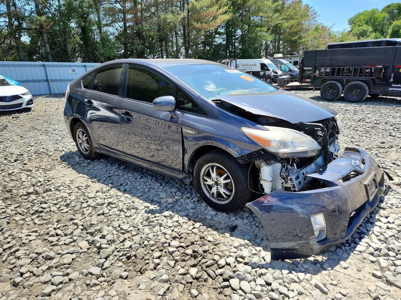 2011 Toyota Prius Two - Фото 4