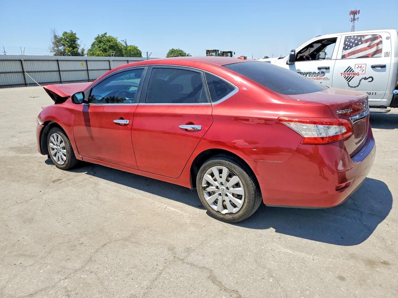 2015 Nissan Sentra S - Фото 2