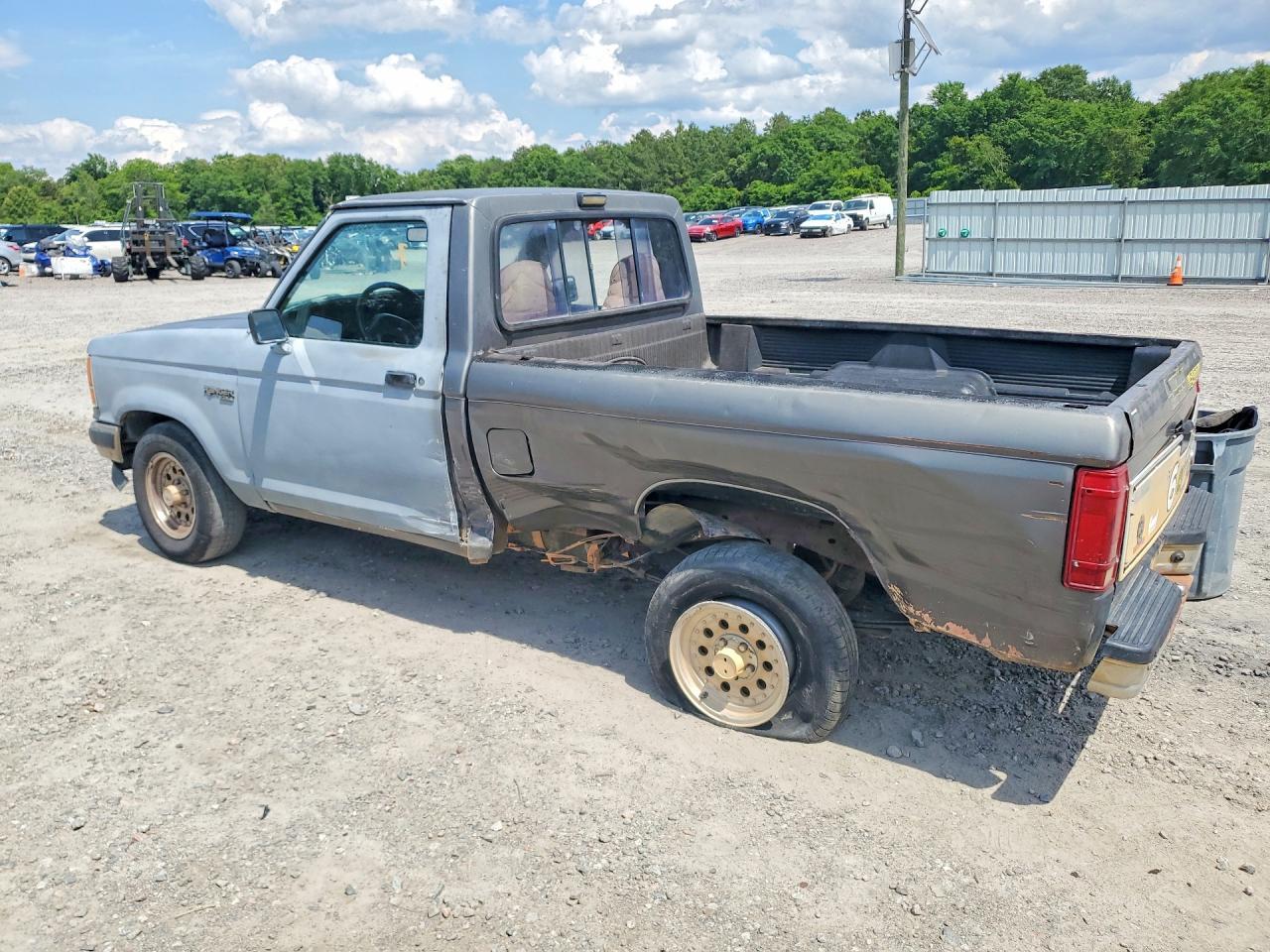 1992 Ford Ranger - Image 2