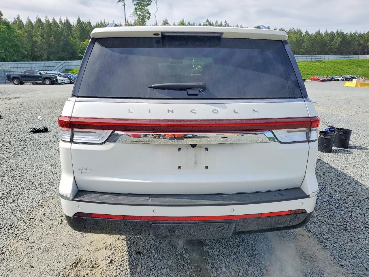 2023 Lincoln Navigator L Reserve - Image 6