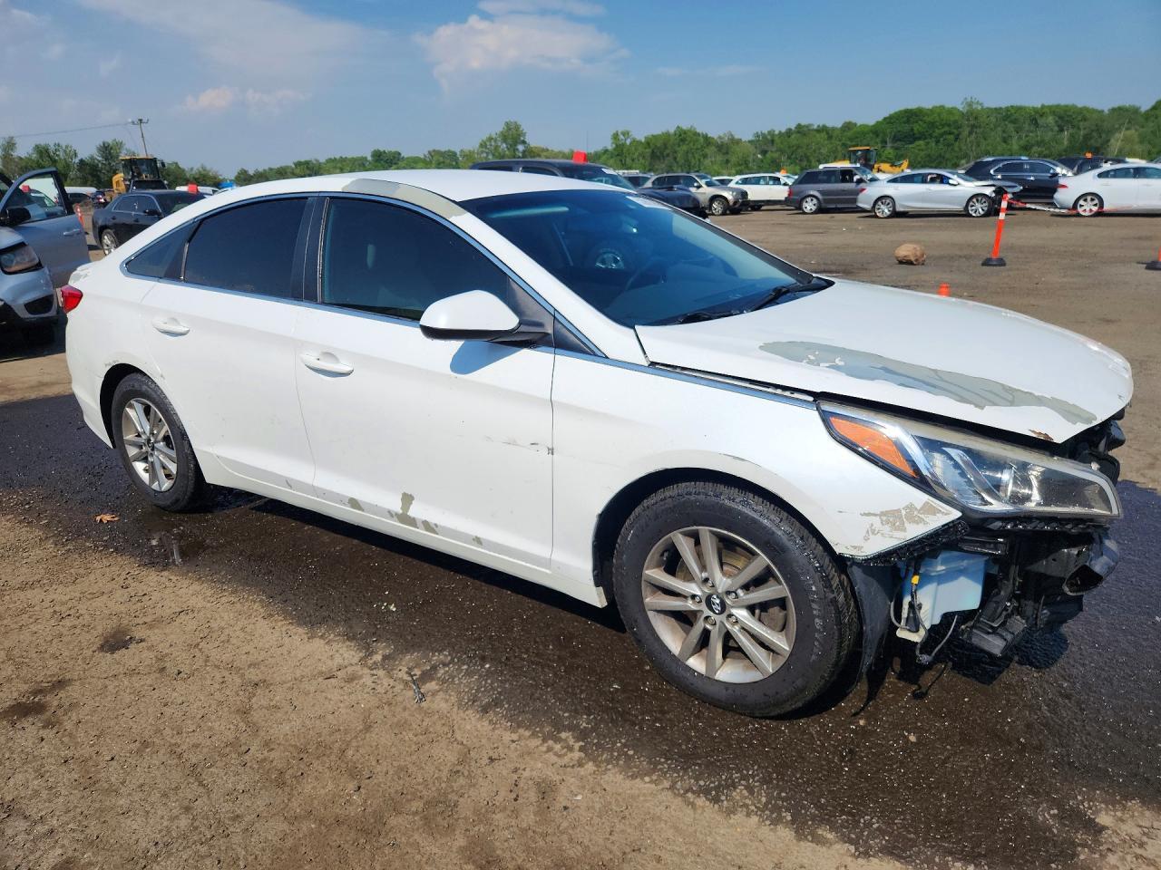 2017 Hyundai Sonata Se - Фото 4